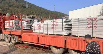 朔州 芝麻灰花岗岩光面毛板出货日常