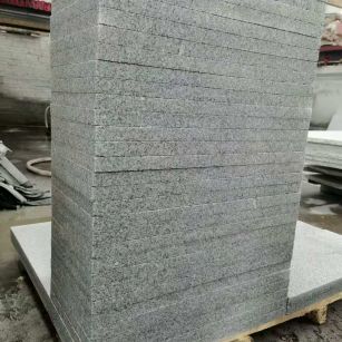 朔州 花岗岩 地铺成品300*600，尺寸标准、厚薄均匀