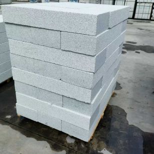 朔州 芝麻白两面荔枝面台阶石