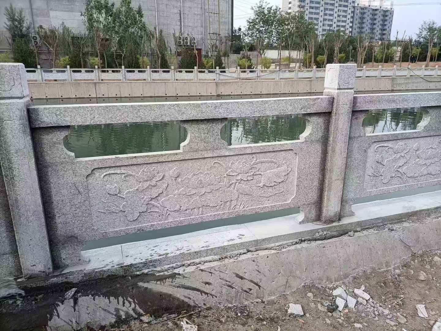 朔州 芙蓉白大花桥梁、河道，石材栏杆、围栏、护栏