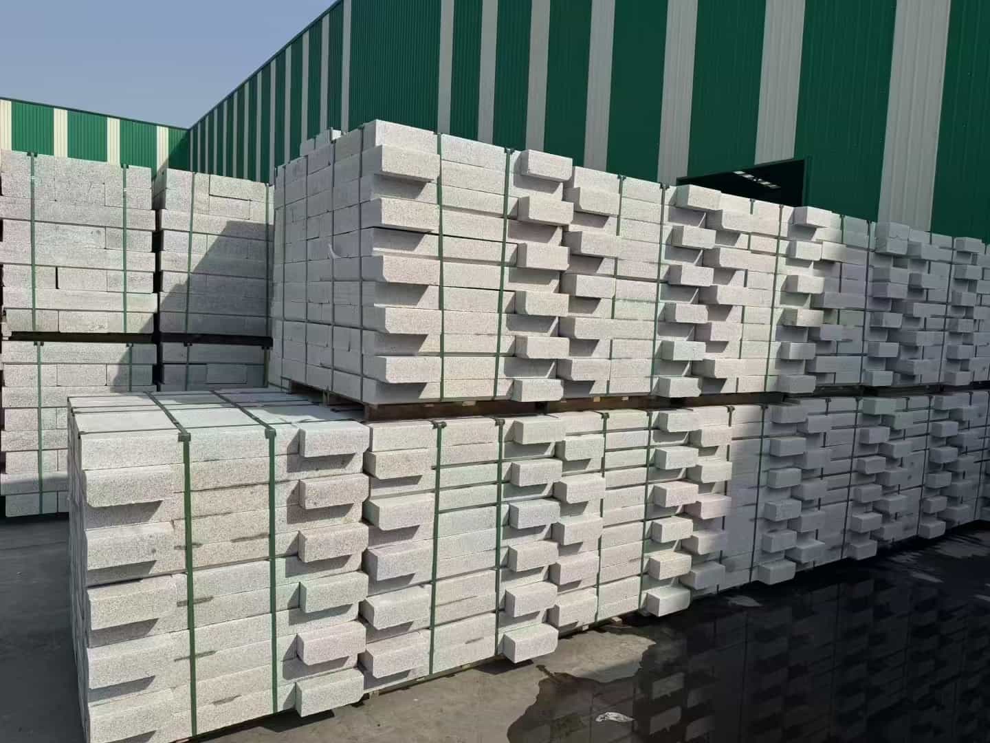 朔州芝麻白路沿石